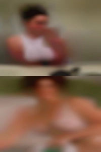 Hotel for swinger girls looking for couple.